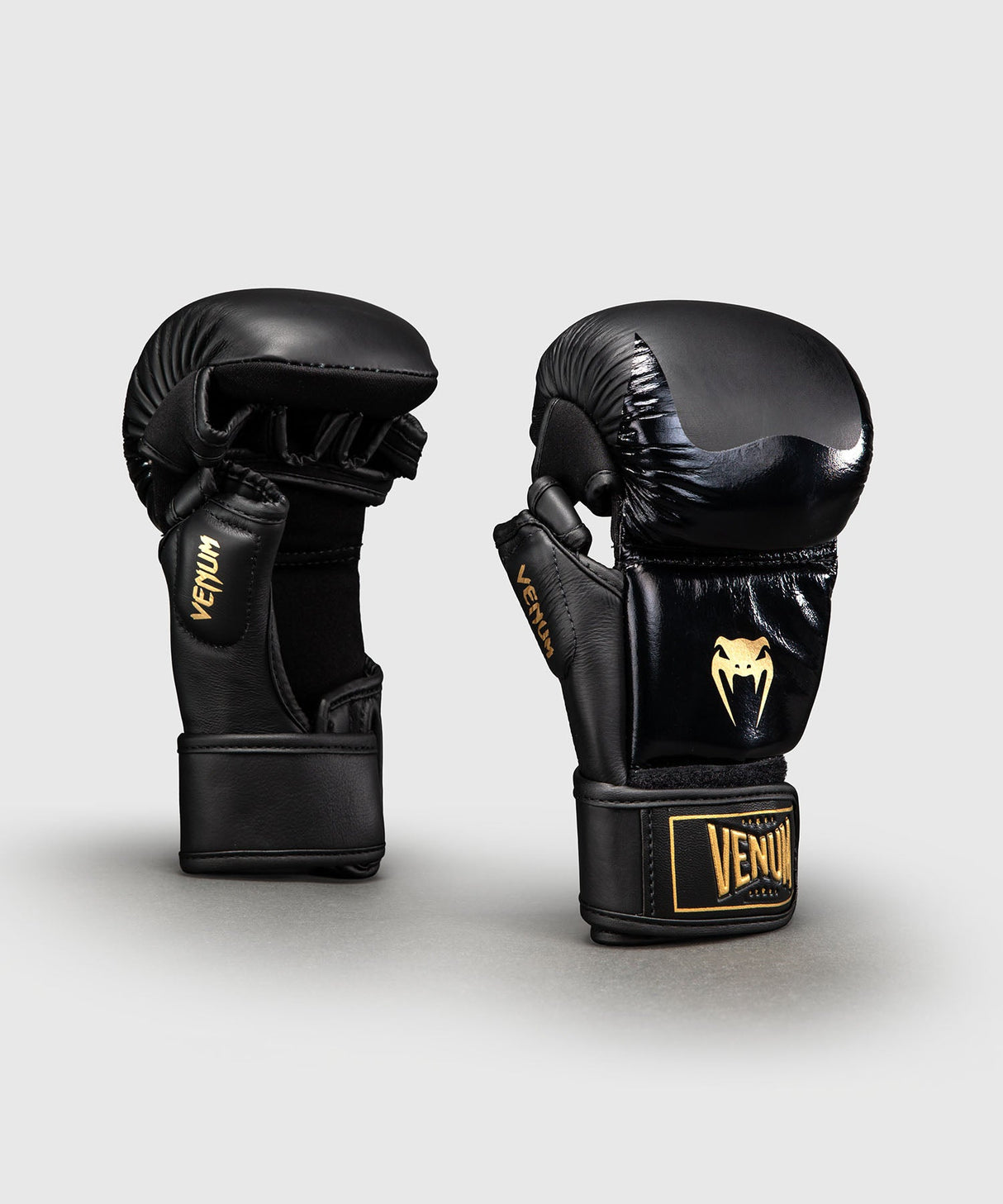 Venum MMA Handschoenen Attack 2.0 - Zwart/Goud