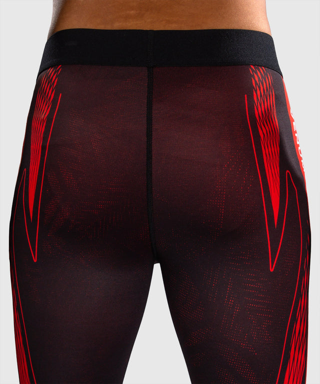 Venum Compressie Shorts Amazonia Reborn - Zwart/Rood