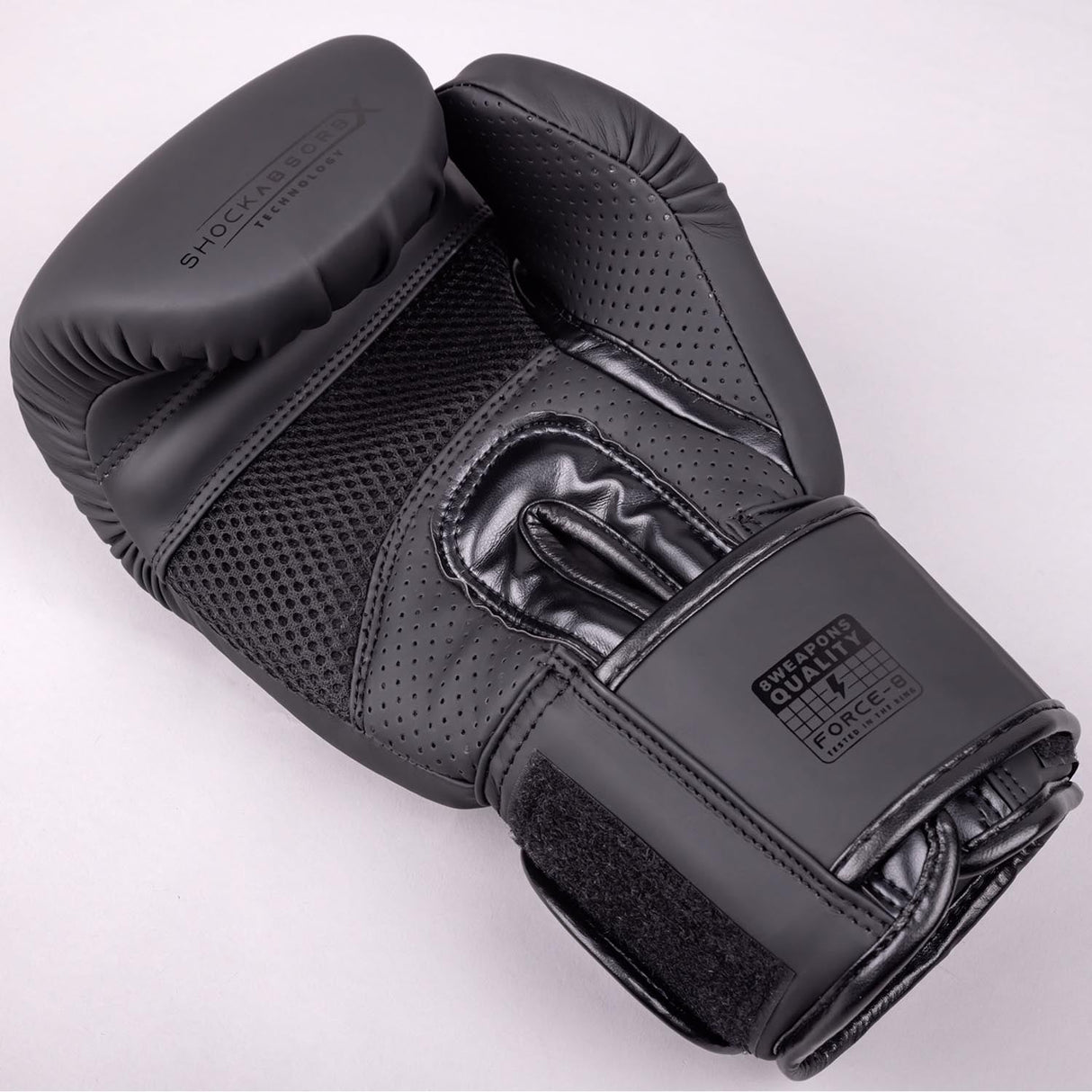 8 WEAPONS Bokshandschoenen Force 8 - Zwart
