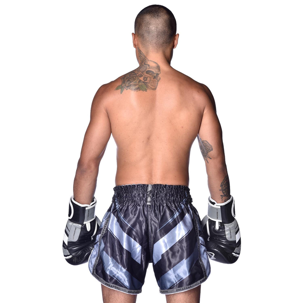 8 WEAPONS Muay Thai Shorts Shift - Zwart Mat