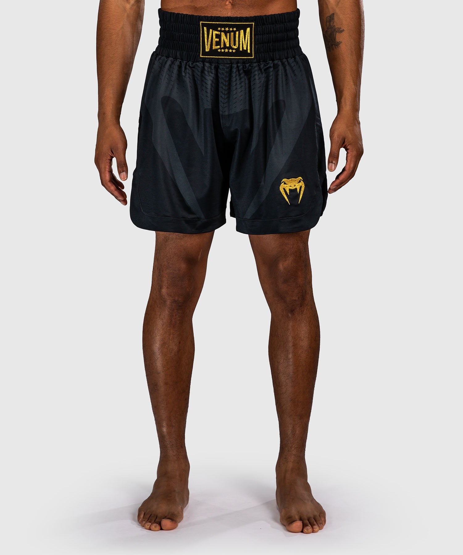 Calções de boxe Venum Attack – Preto/Ouro