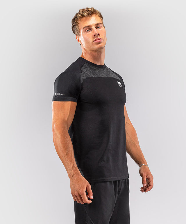 T-shirt Venum G-Fit Scale Dry Tech – Preto