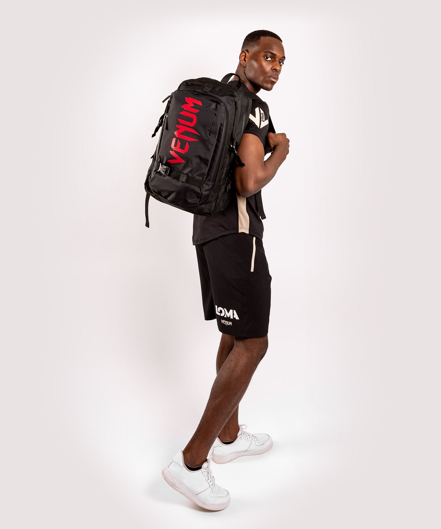 Venum Challenger Pro Evo Gym Bag – Black/Red