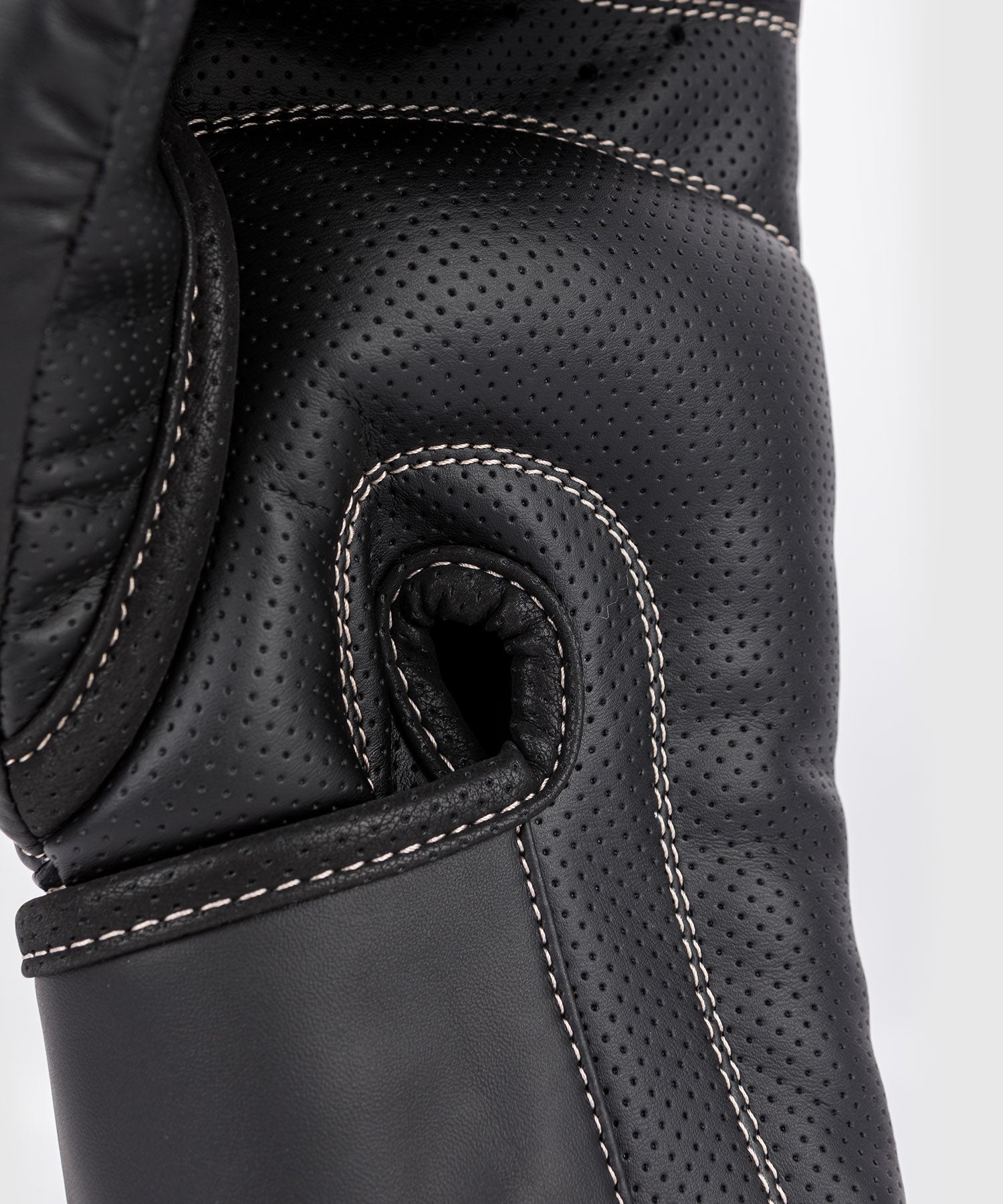 Venum Bokshandschoenen Impact Evo - Zwart