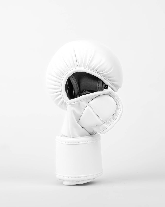 Guantes de sparring MMA Caged Shadow – Blanco/Blanco