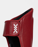 Caged Scheenbeschermers 'X' Series - Bordeaux Rood/Wit