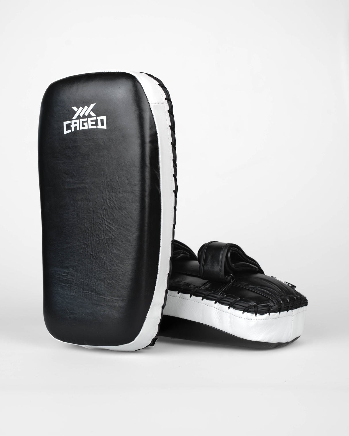 Caged Muay Thai Pads 'X' Series - Zwart