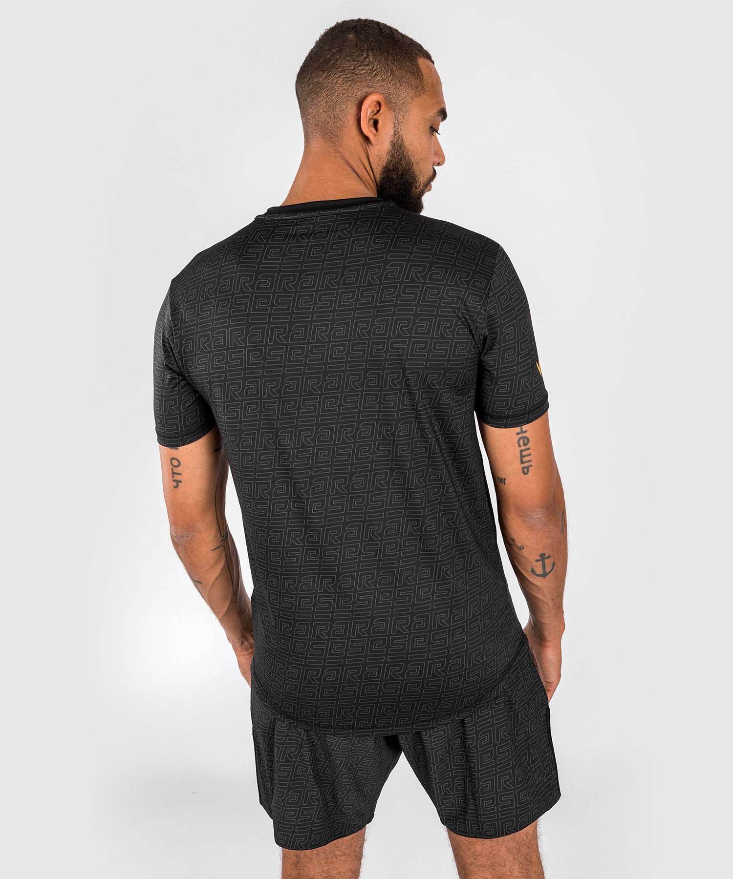 Venum x Ares Dry-Tech T-Shirt - Zwart/Goud