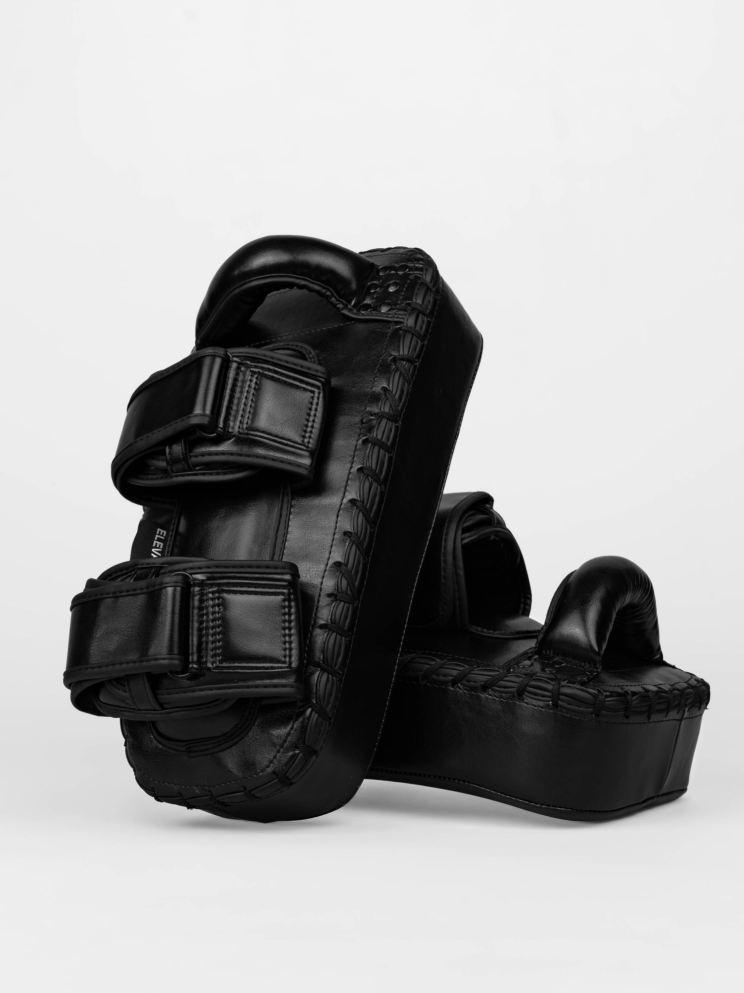 Elevate Muay-Thai-Pads Prime – Schwarz