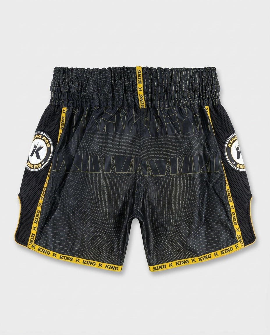 King Pro Boxing Muay Thai Shorts '08' - Zwart/Goud