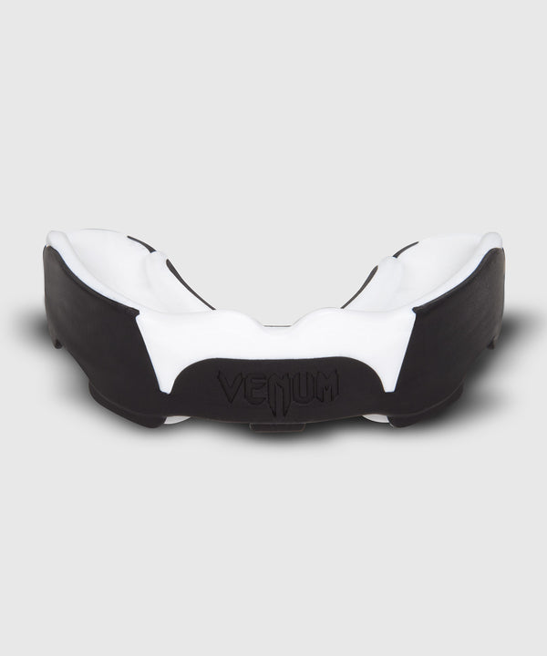 Venum Tandskydd Predator – Svart/Vit