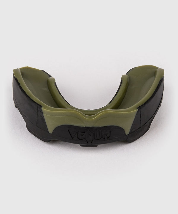 Venum Tandskydd Predator – Svart/Khaki Grön