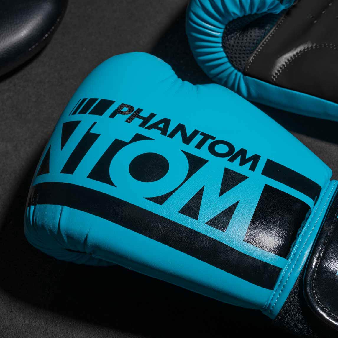 Phantom Athletics Bokshandschoenen APEX - Neon Blauw