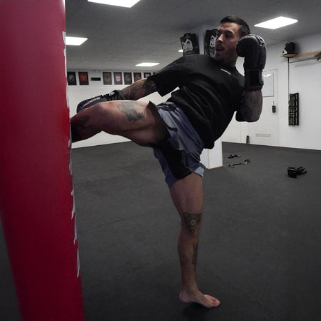 Phantom Athletics MMA-Shorts EVO Apex – Grau