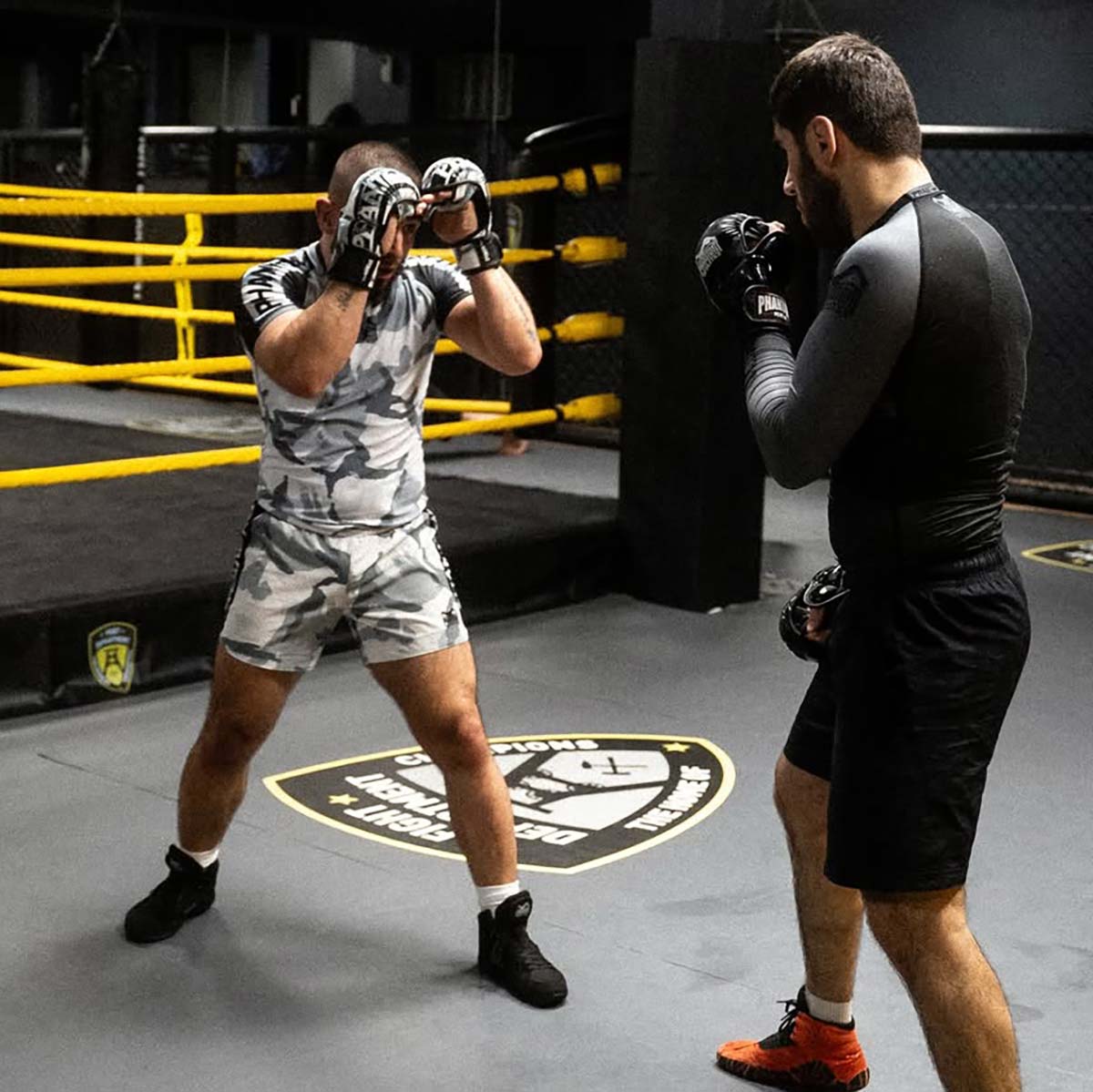 Phantom Athletics Rashguard Warfare Winter Camo - Wit