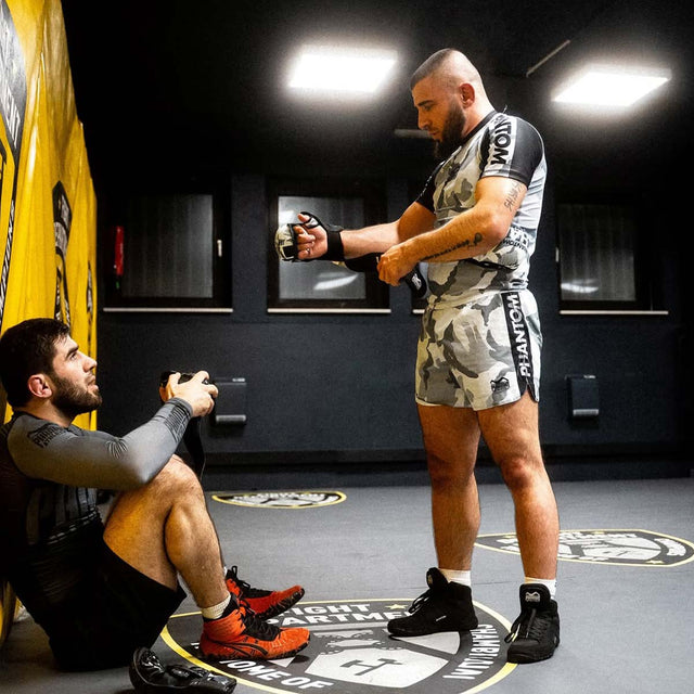 Rashguard Phantom Athletics Warfare Winter Camo – Bílý