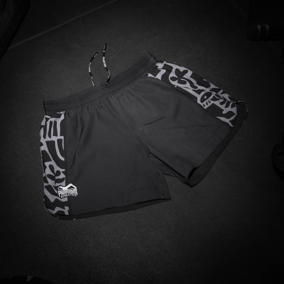 Phantom Athletics MMA Shorts Fusion-R Groundgame - Zwart/Grijs