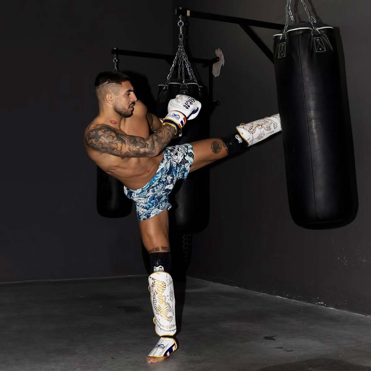 Phantom Athletics MMA Shorts Fusion Tsunami - Blauw