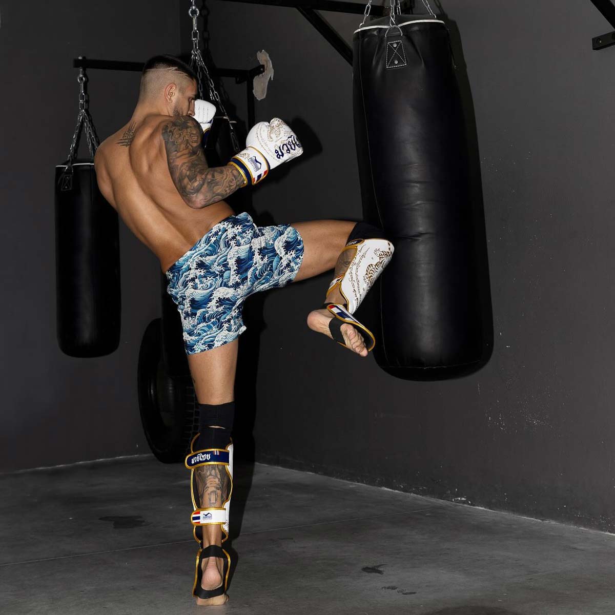 Phantom Athletics MMA Shorts Fusion Tsunami - Blauw