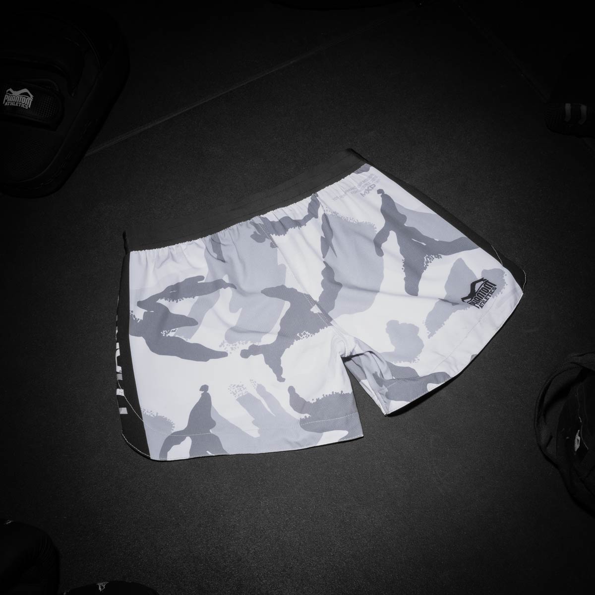 Phantom Athletics MMA Shorts Fusion-R - Winter Camo