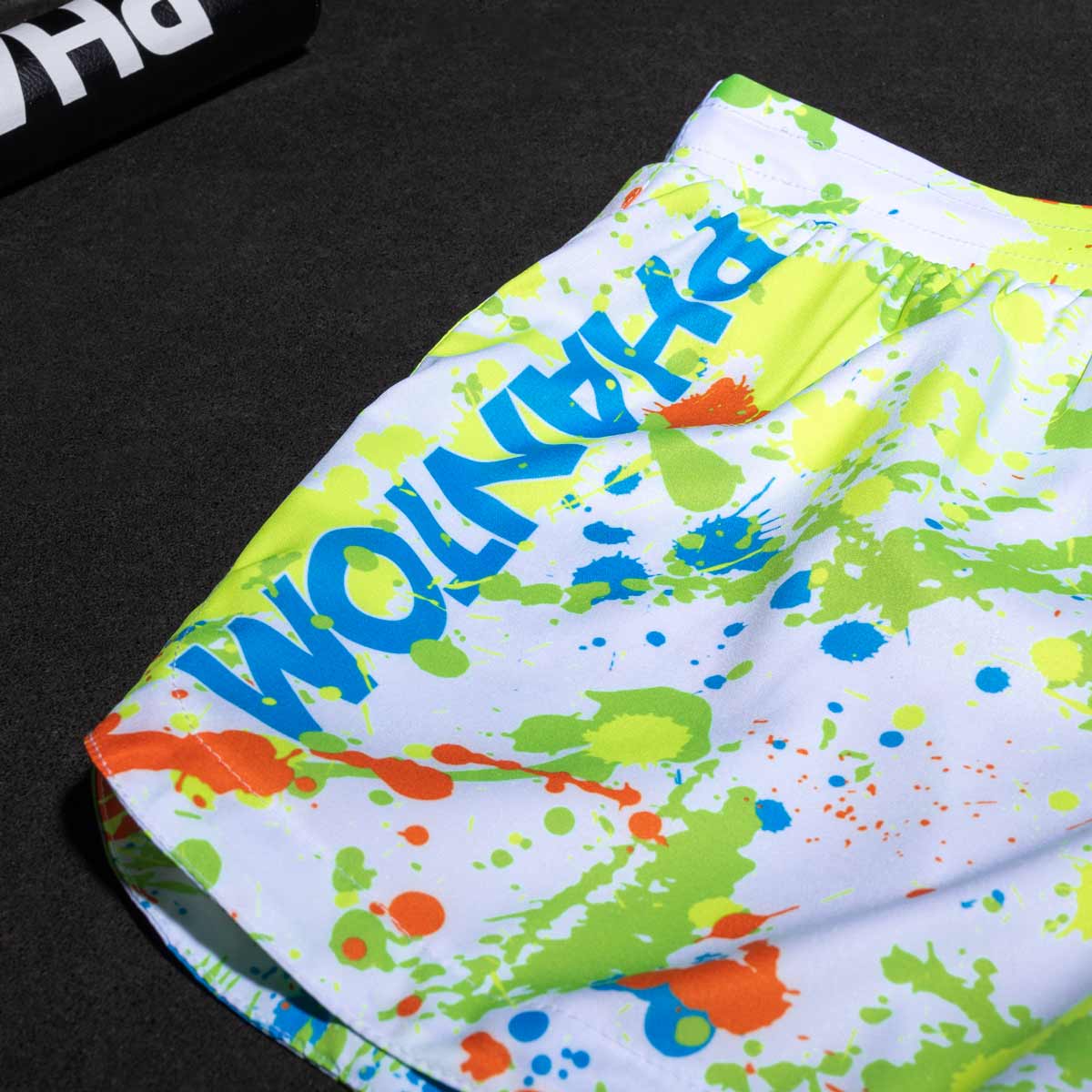Pantaloncini MMA Phantom Athletics Fusion Splatter – Bianco/Neon
