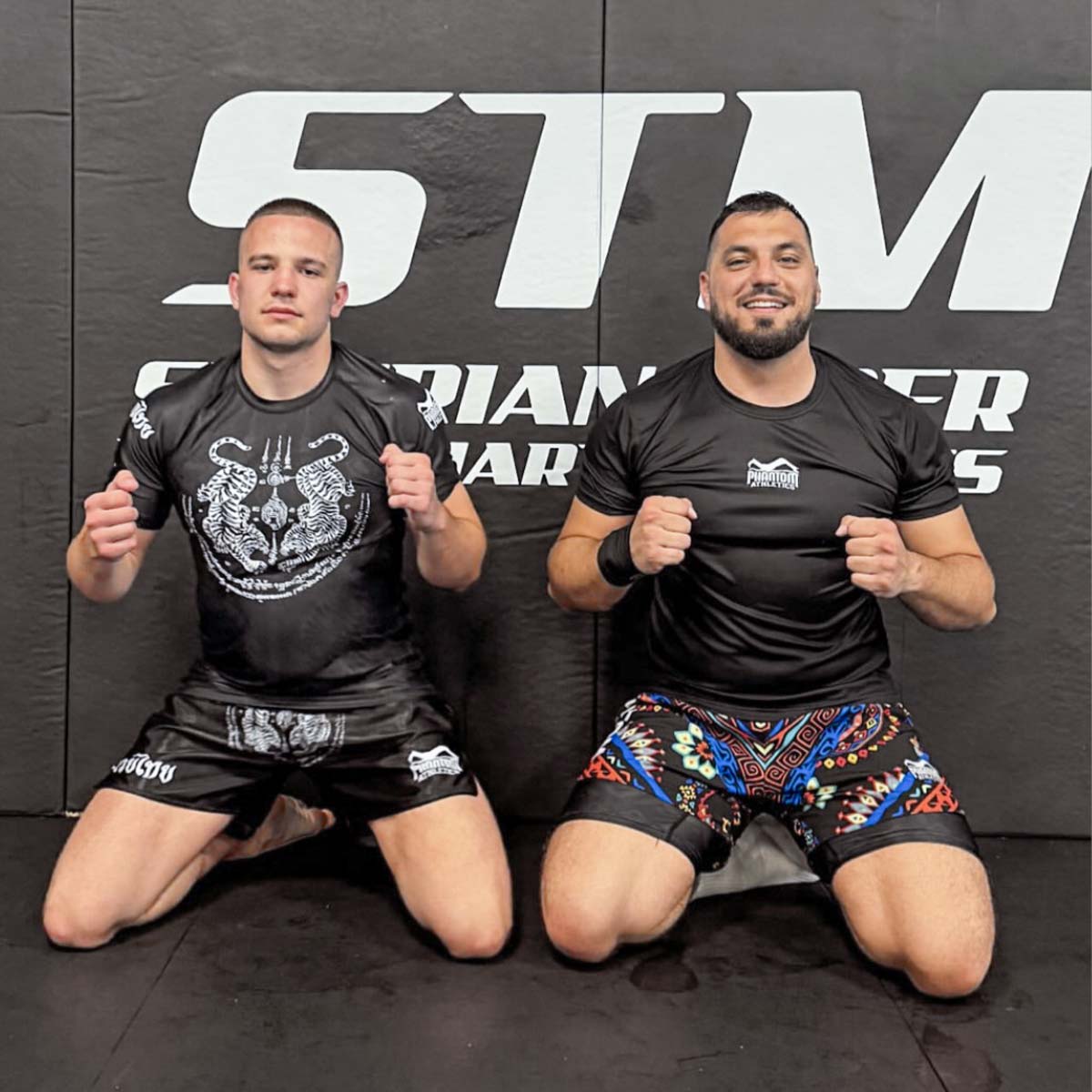 Phantom Athletics Rashguard Sak Yant - Zwart/Grijs
