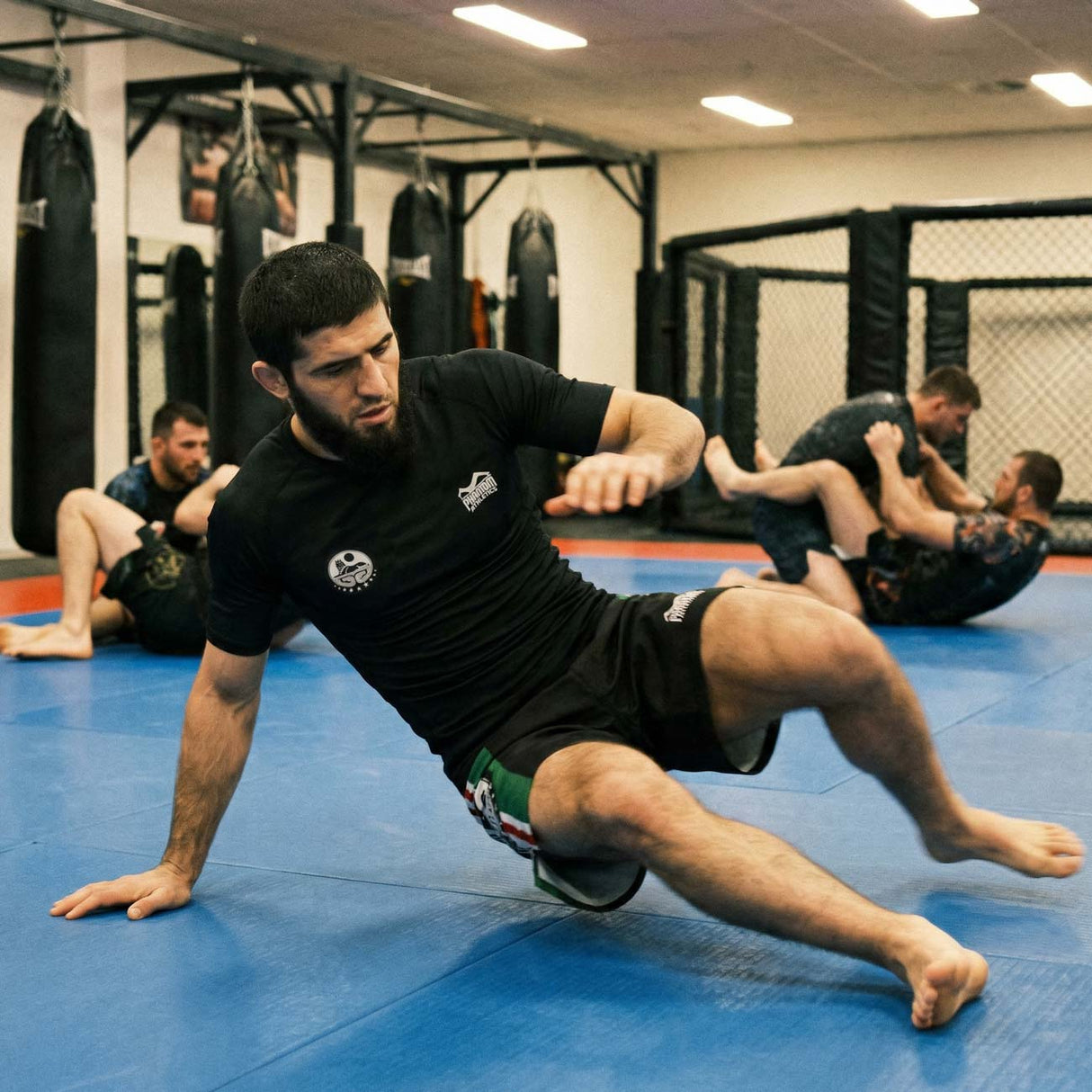Phantom Athletics Rashguard Team Chechnya - Zwart