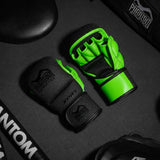 Mănuși MMA Phantom Athletics Galaxy – Negru/Verde neon
