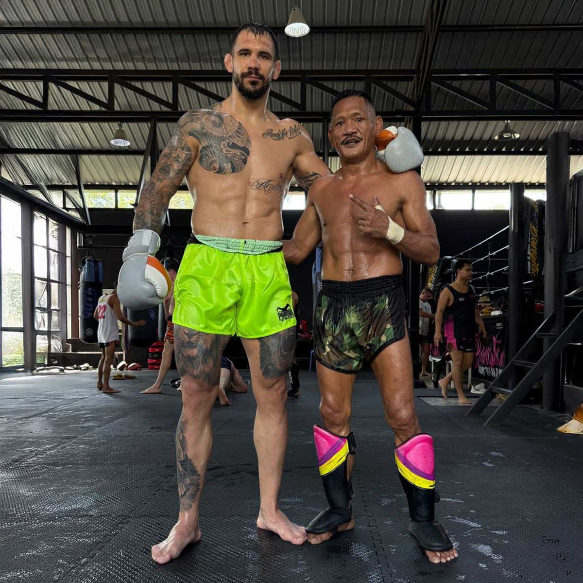 Phantom Athletics Muay Thai Shorts Team - Neon