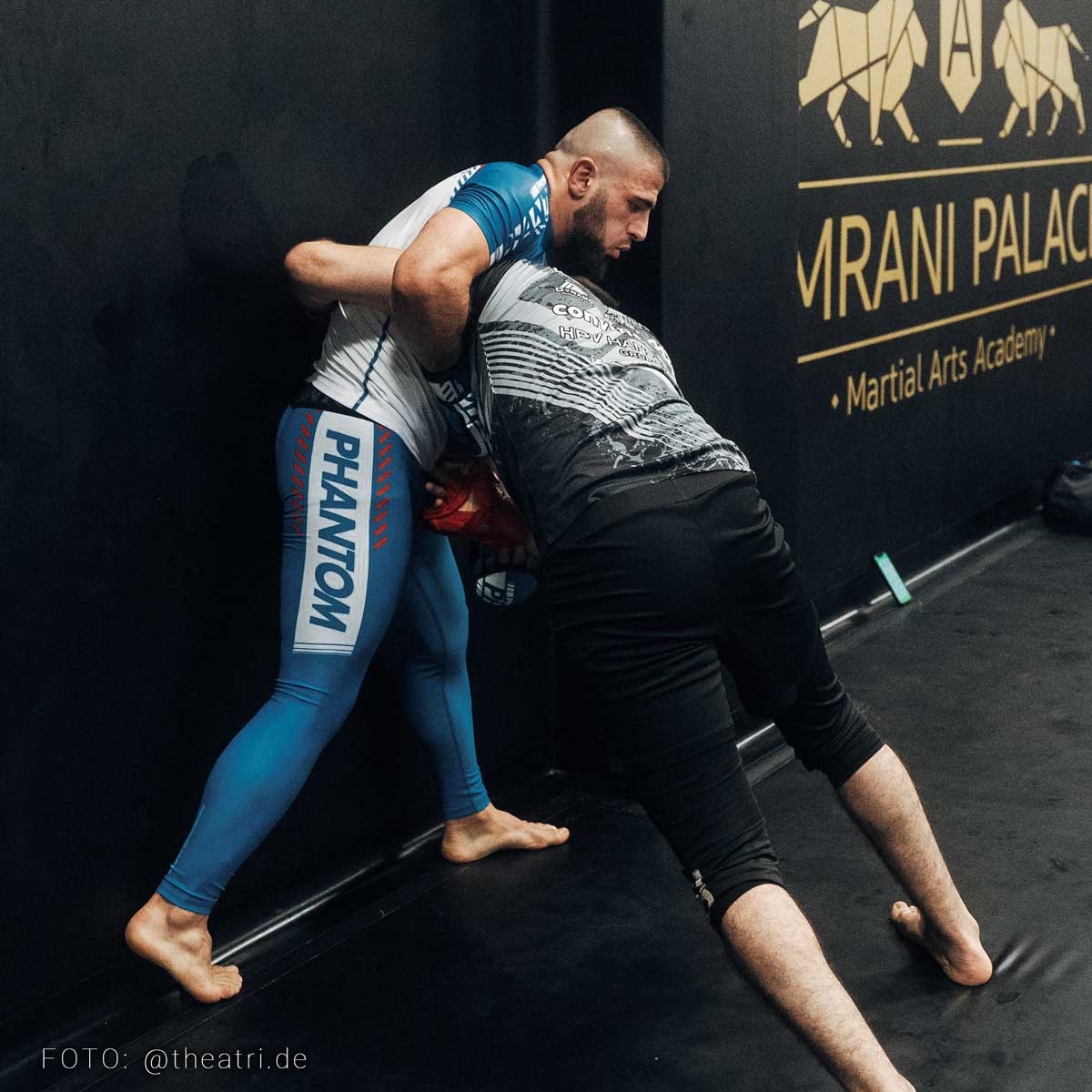 Pantaloni scurți de compresie Phantom Athletics APEX – Albastru