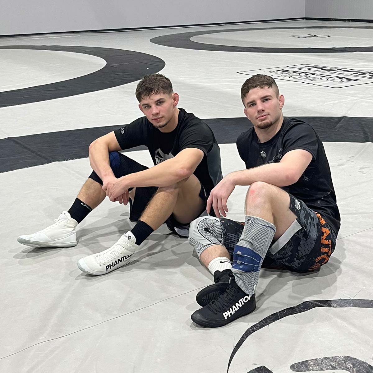 Zápasnické boty Phantom Athletics Combat – Dětské – Bílé