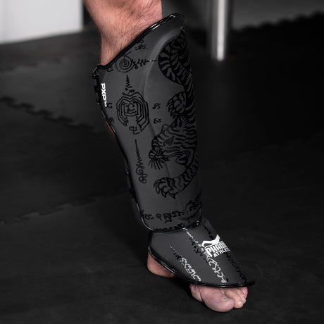Caneleiras Phantom Athletics Muay Thai – Preto