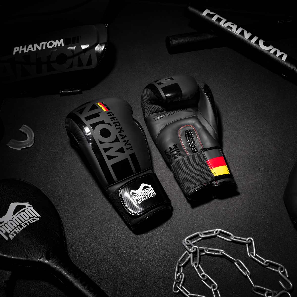 Phantom Athletics Bokshandschoenen Germany - Zwart