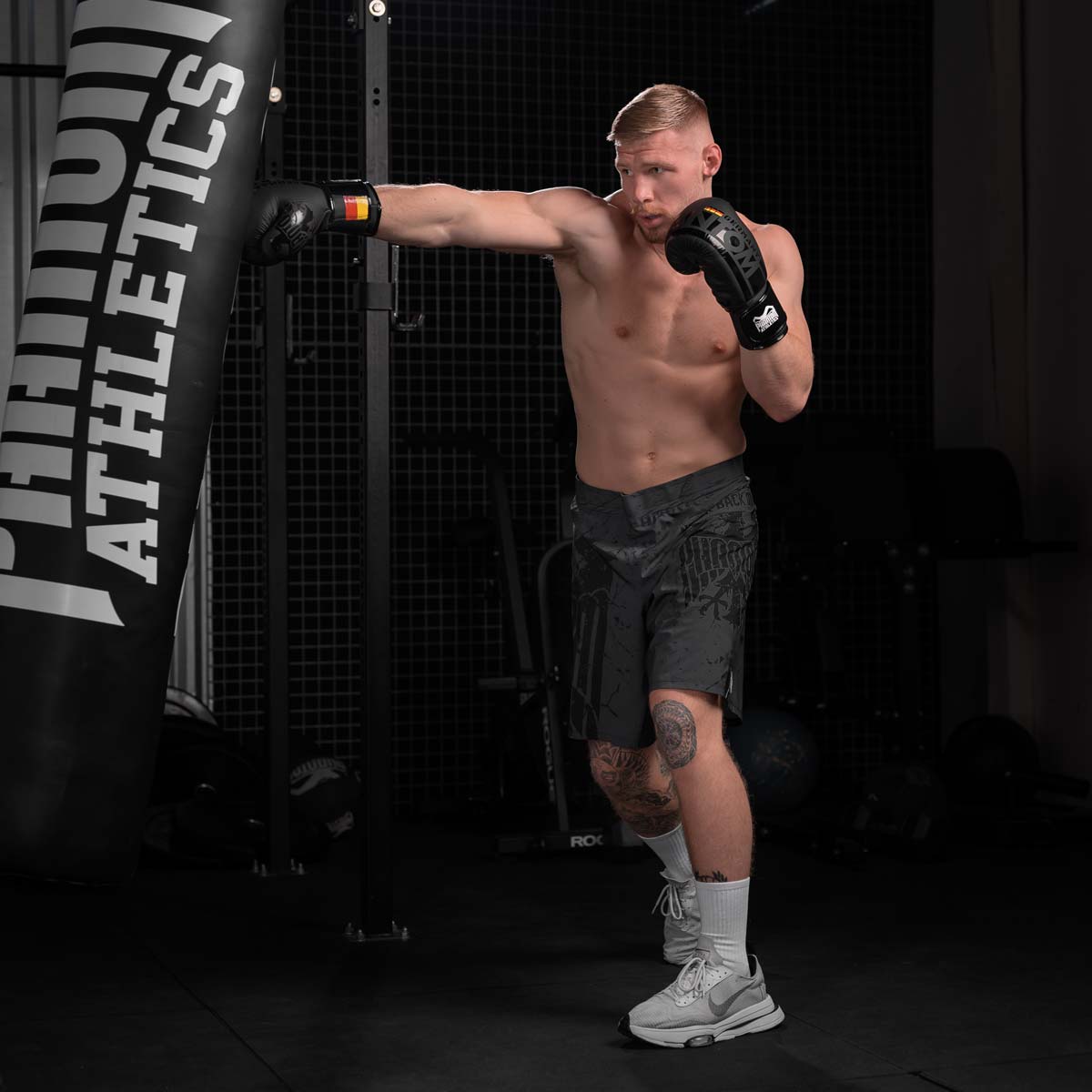 Phantom Athletics Bokshandschoenen Germany - Zwart