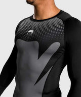 Venum Rashguard Attack Lange Mouwen - Zwart/Grijs