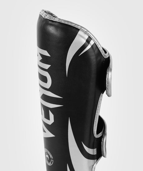 Venum Scheenbeschermers Kickboks Challenger - Zwart/Zilver
