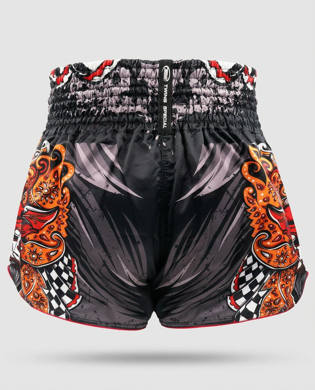 Twins Muay Thai-shorts TTBL Barong – Svart/Röd/Orange