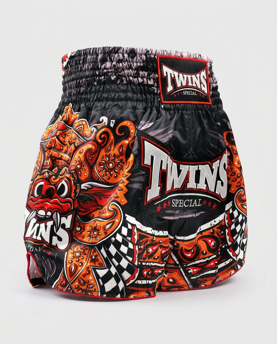 Twins Muay Thai Shorts TTBL Barong - Zwart/Rood/ORanje