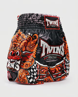 Twins Muay Thai Shorts TTBL Barong - Zwart/Rood/ORanje
