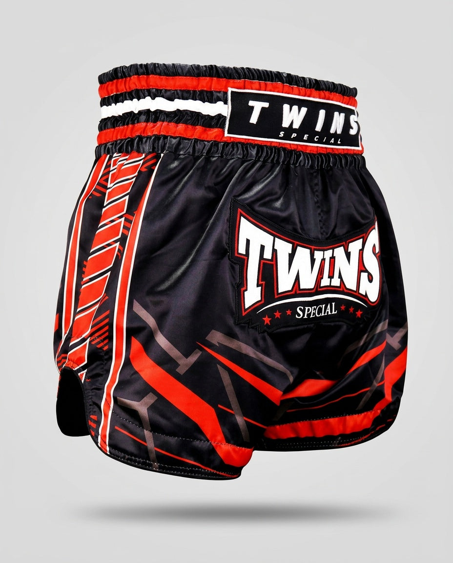 Twins Muay Thai Shorts TTBL Racing - Zwart/Rood