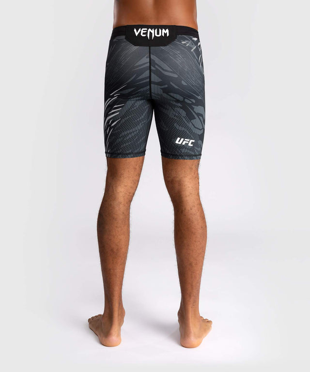 Pantaloncini Venum UFC Vale Tudo Fight Night Fusion – Nero