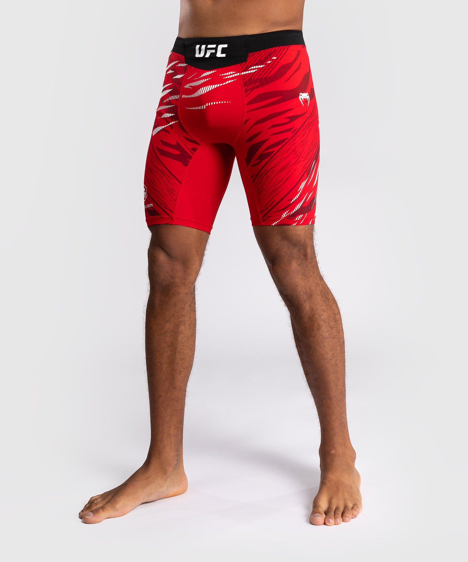 UFC Venum Vale Tudo Fight Night Fusion Shorts - Rood