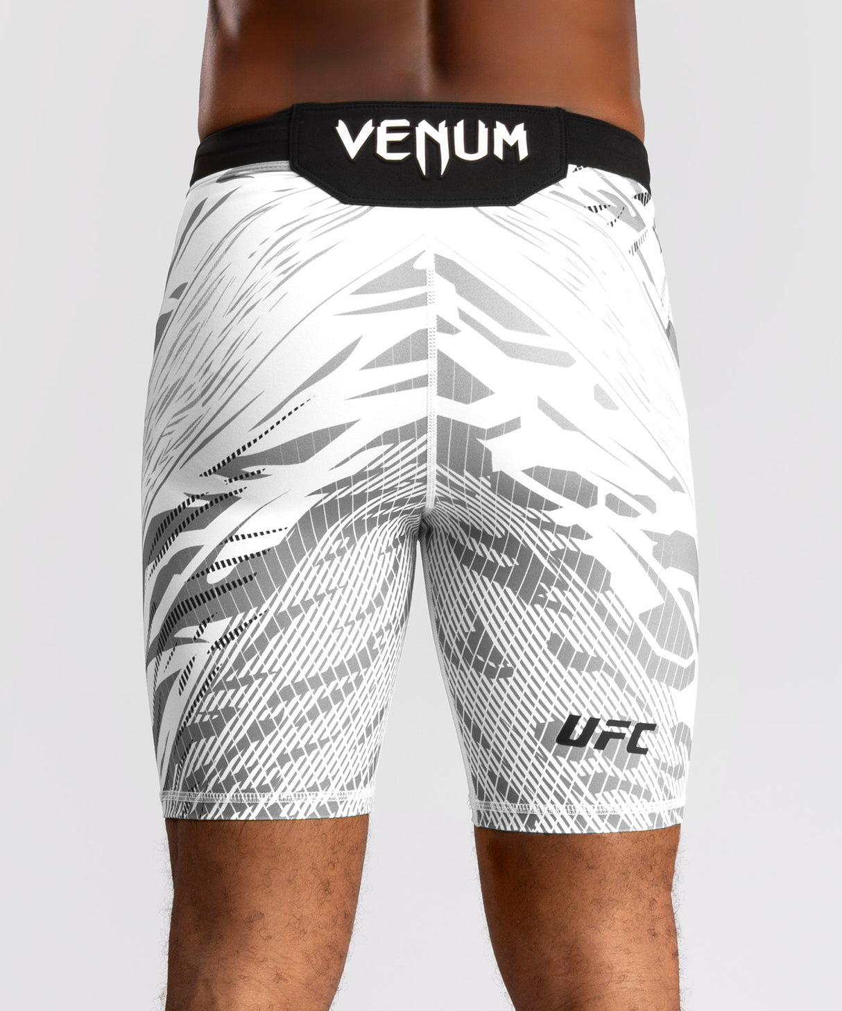 UFC Venum Vale Tudo Fight Night Fusion Shorts - Wit