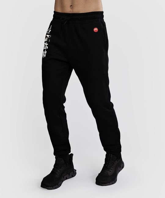 Venum x Assassin's Creed Shadows Jogger - Zwart