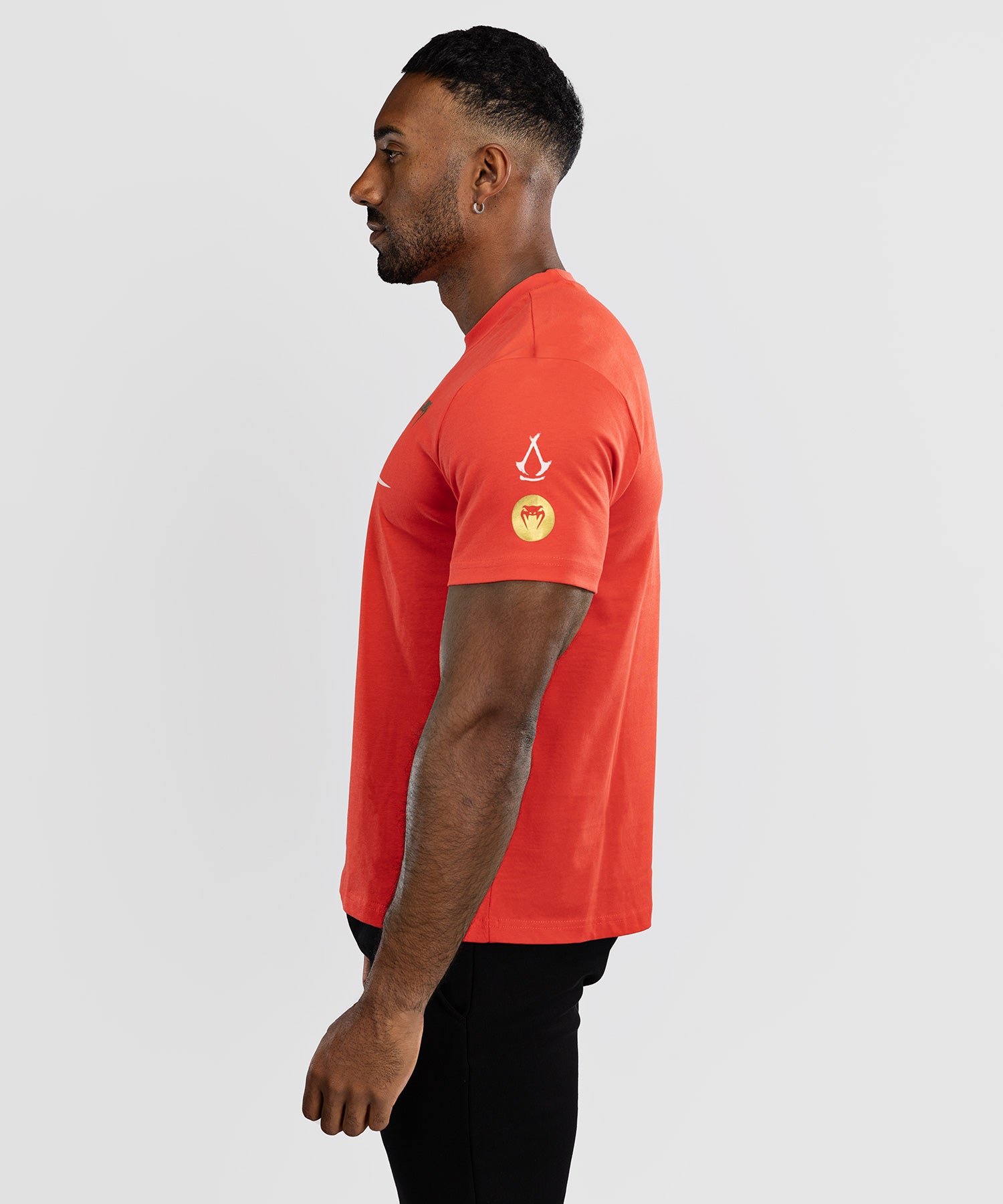 Venum x Assassin's Creed Shadows T-Shirt - Rood