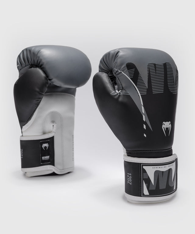 Mănuși de box Venum Adrenaline – Negru/Argintiu Gri