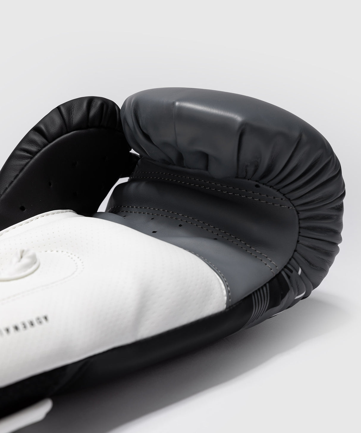 Venum Bokshandschoenen Adrenaline - Zwart/Zilver Grijs