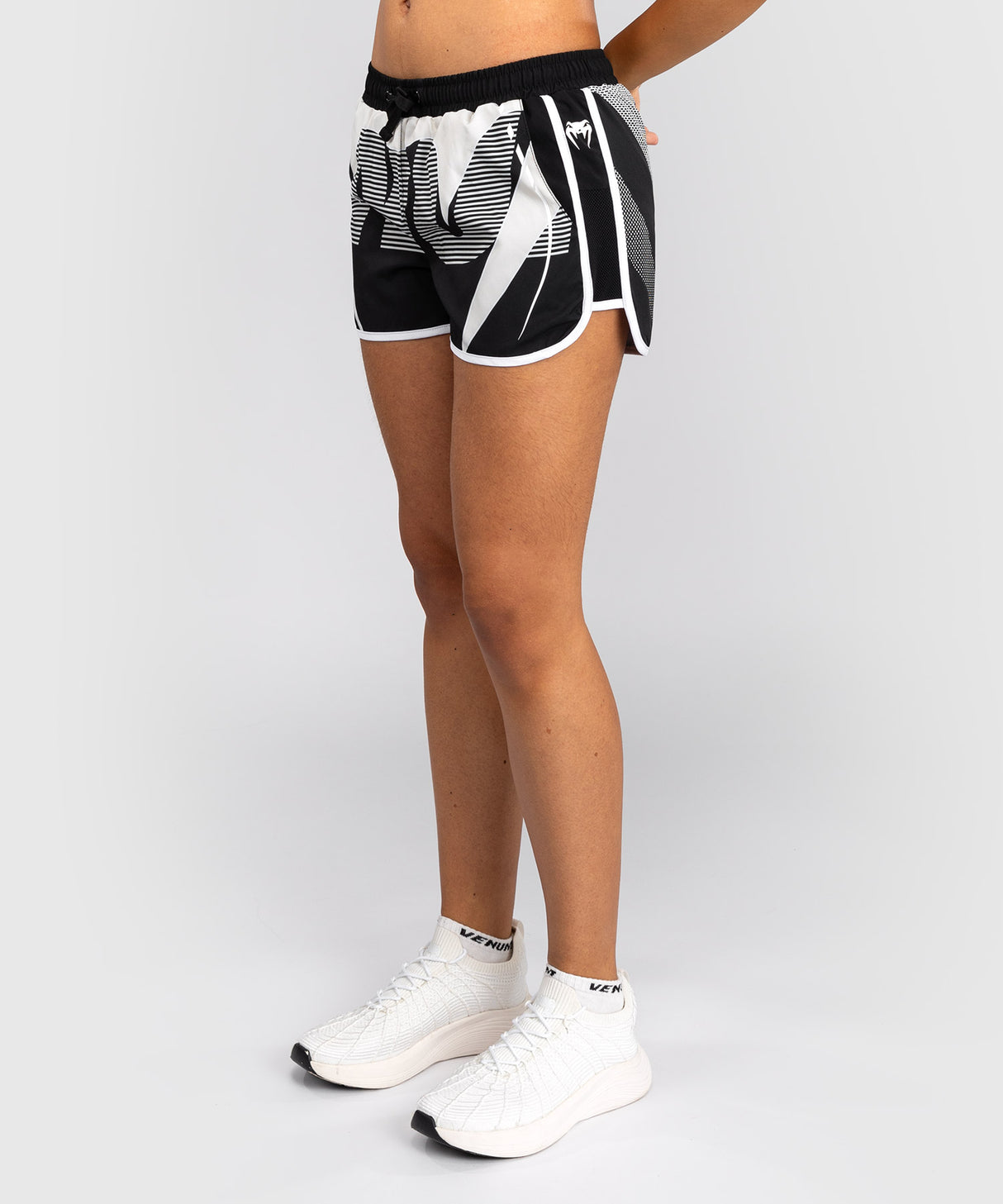 Venum Training Shorts Adrenaline - Zwart/Ivory