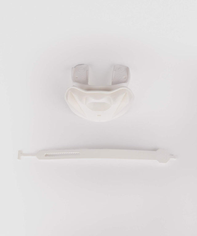 Chránič zubů Venum Elite Lipguard OG Edition – Bílý