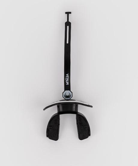 Protetor bucal Venum Elite – Preto/Branco